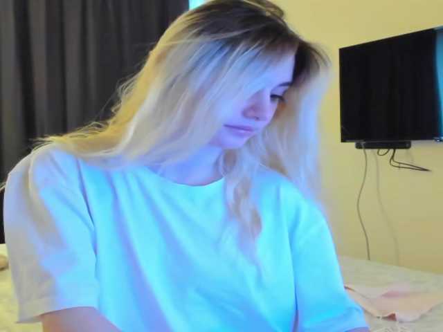 lesyalis's BongaCams show and profile