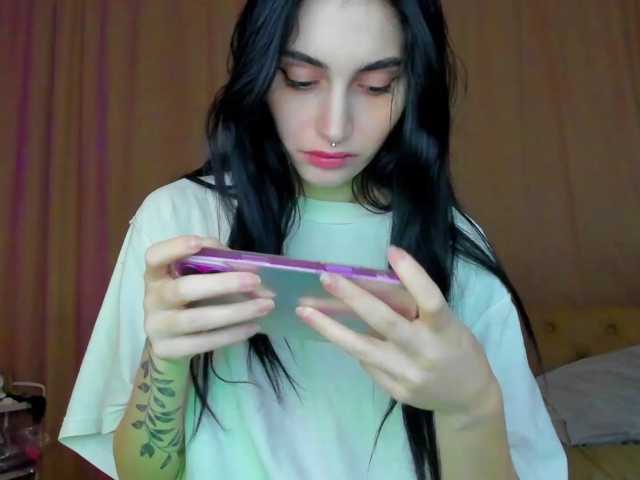 lesyalis live cam on BongaCams