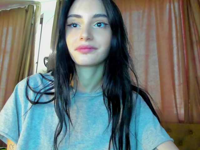 lesyalis