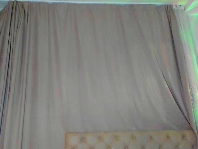 lesyalis live cam