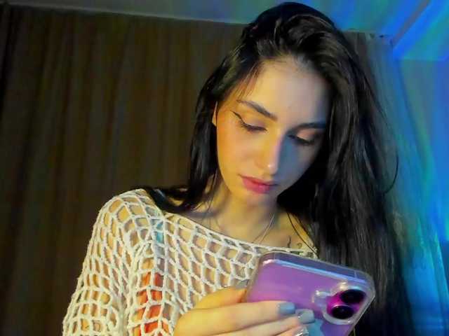 lesyalis live cam on BongaCams