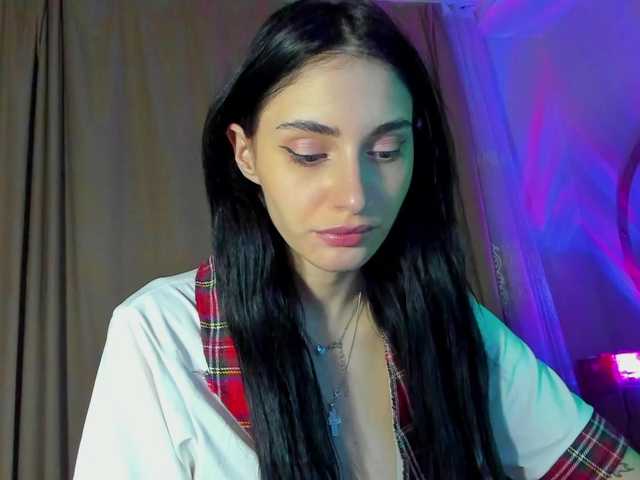 lesyalis live cam on BongaCams