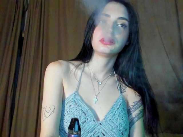 lesyalis live cam on BongaCams