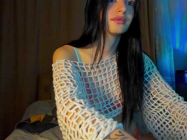 lesyalis live cam on BongaCams