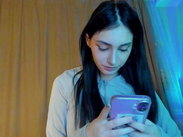 lesyalis live cam on BongaCams