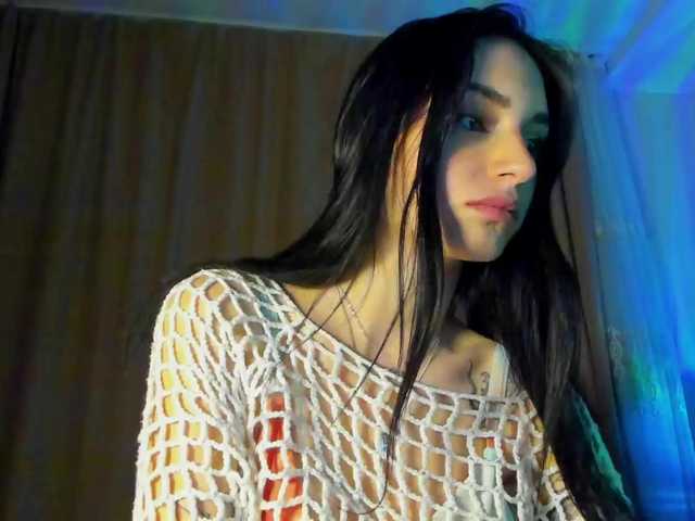 lesyalis live cam on BongaCams