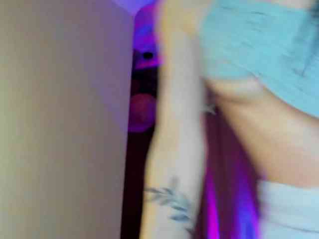nude live cam Lesyalis