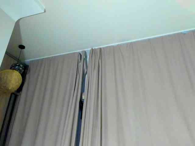 lesyalis webcam