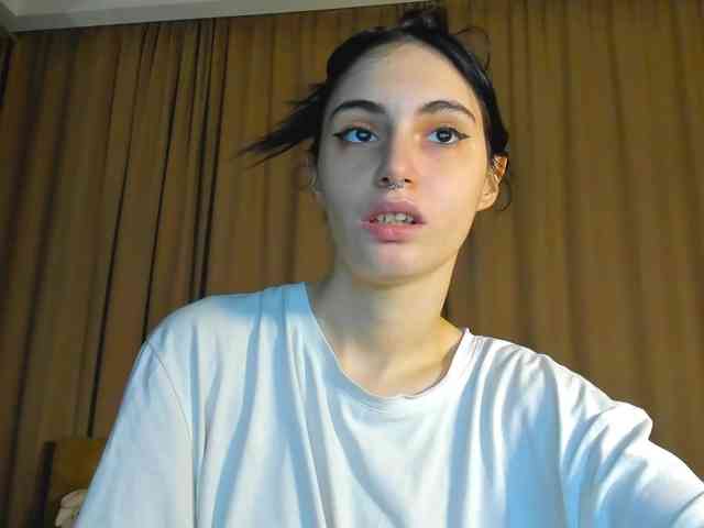 lesyalis