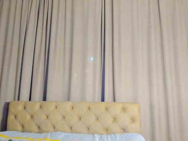 lesyalis webcam