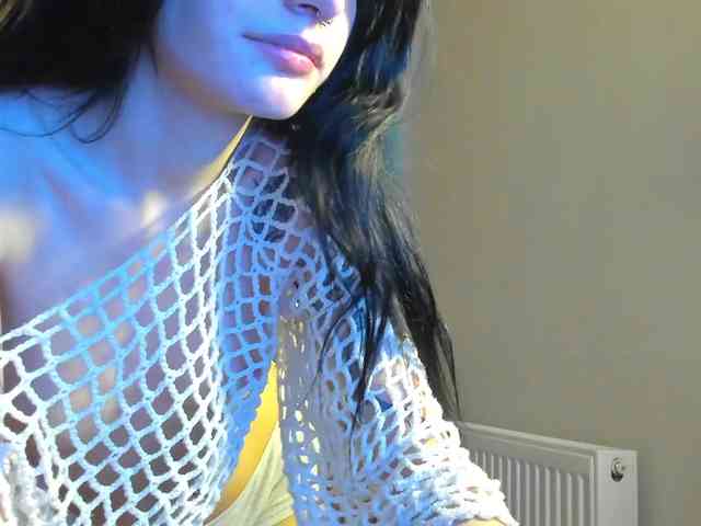 Modella: lesyalis