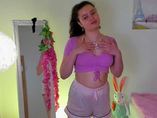 rizzcaprice live cam on BongaCams