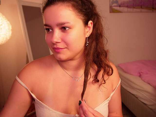 rizzcaprice live cam on BongaCams