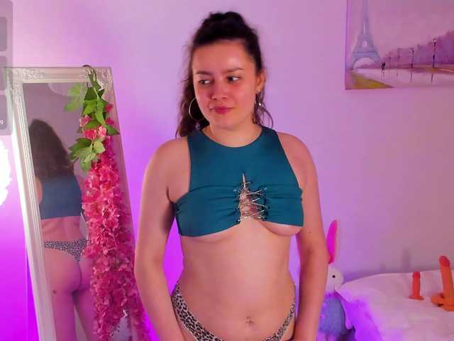 rizzcaprice live cam on BongaCams