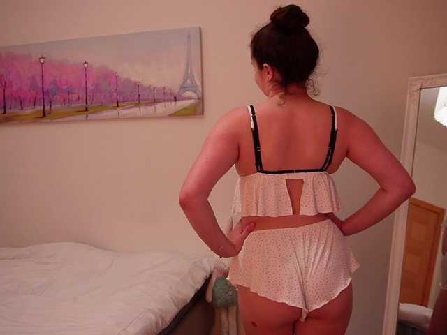 rizzcaprice live cam on BongaCams