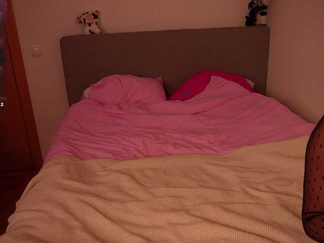 rizzcaprice live cam on BongaCams