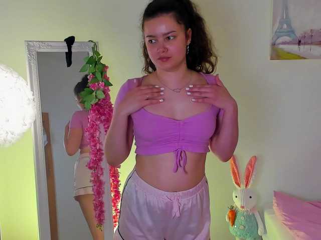 rizzcaprice live cam on BongaCams