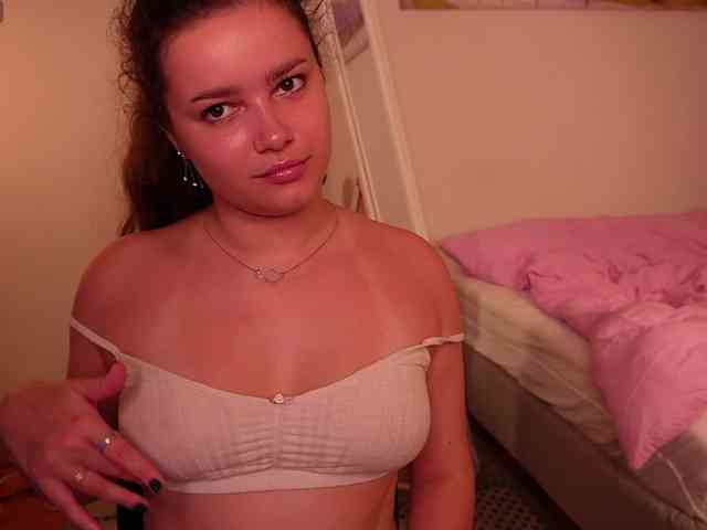 rizzcaprice webcam