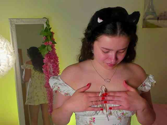 rizzcaprice webcam