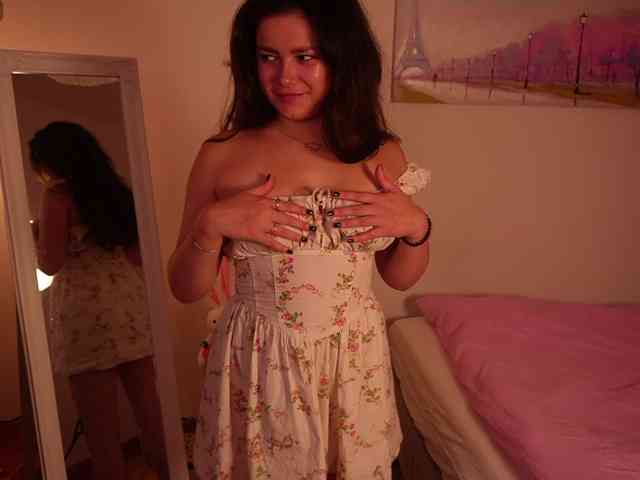 rizzcaprice webcam