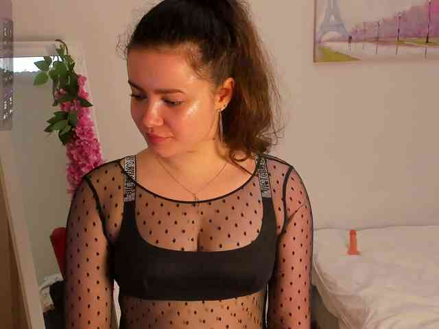 rizzcaprice webcam