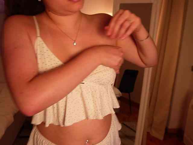 rizzcaprice webcam
