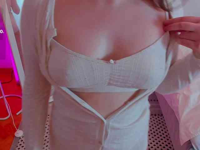 rizzcaprice webcam