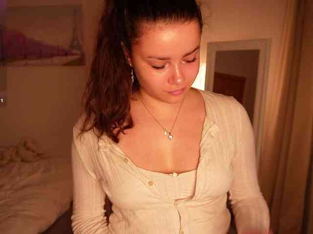 rizzcaprice webcam