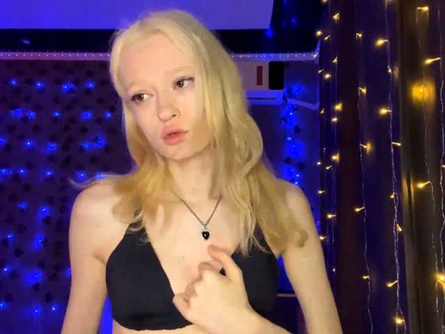 TessaDisorbo live cam on BongaCams