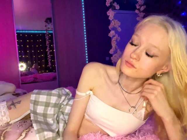 TessaDisorbo live cam on BongaCams