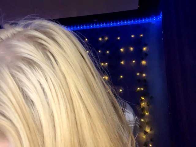 TessaDisorbo live cam on BongaCams