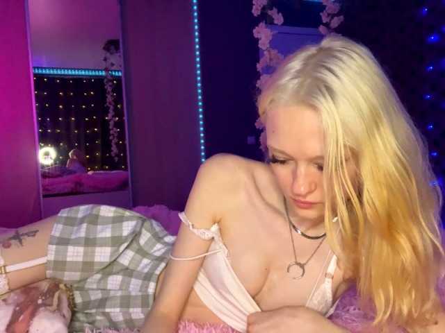 TessaDisorbo live cam on BongaCams