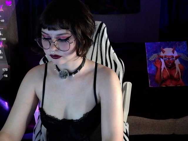 BattyGothic02 live cam on BongaCams