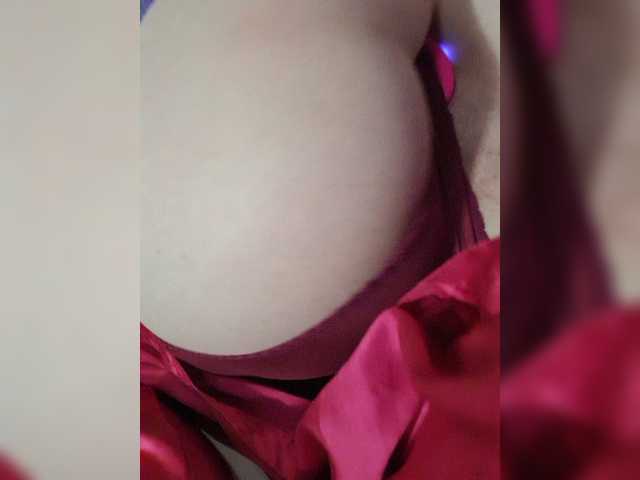 BattyGothic02's BongaCams show and profile