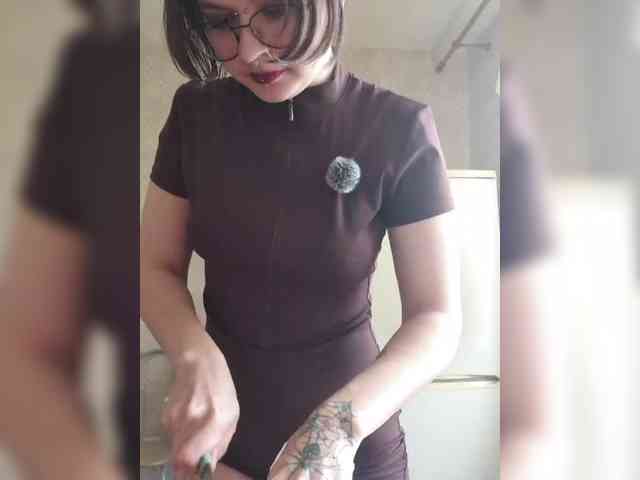 BattyGothic02 webcam