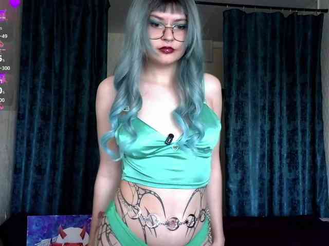 BattyGothic02 webcam