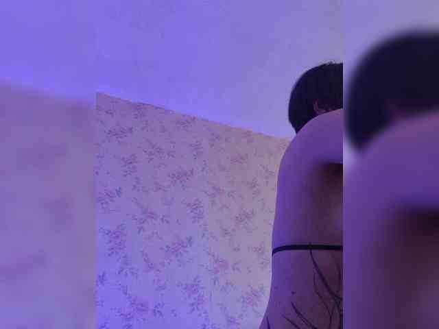 BattyGothic02 webcam