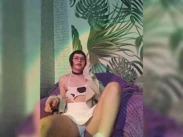 BattyGothic02 webcam