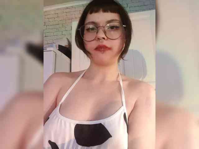 BattyGothic02 webcam