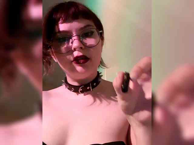 BattyGothic02 webcam