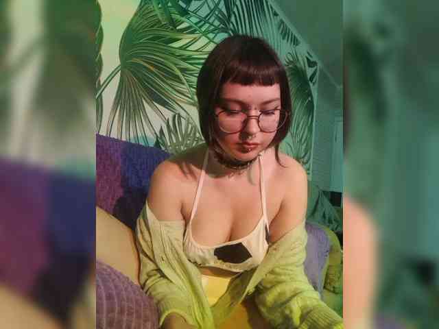 BattyGothic02 webcam