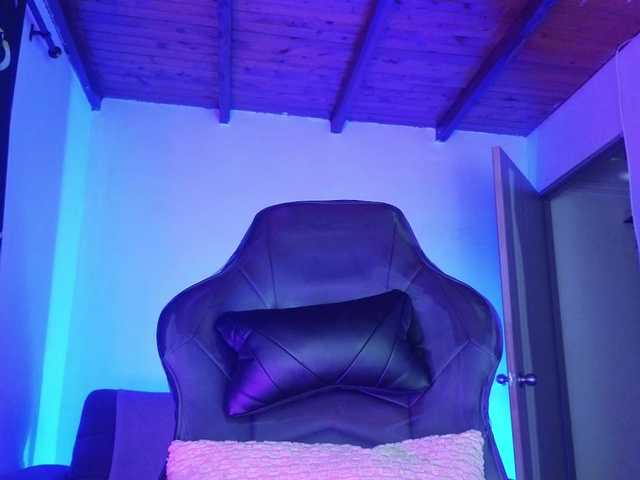 nikolwalter live cam on BongaCams