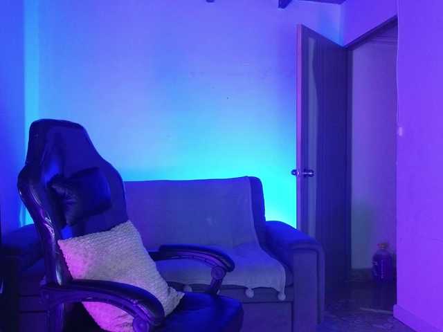 nikolwalter live cam on BongaCams