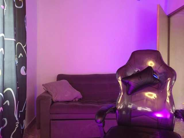 nikolwalter live cam on BongaCams