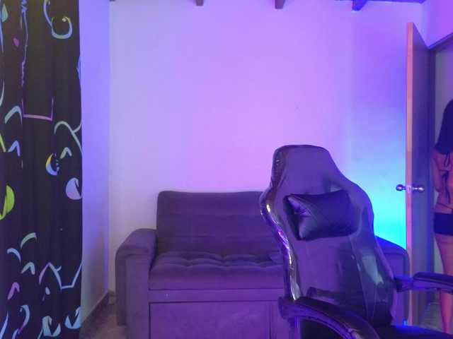 nikolwalter live cam on BongaCams
