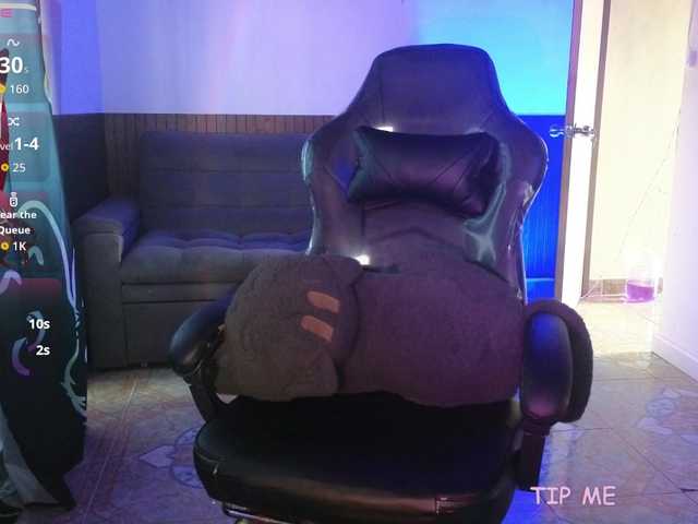 nikolwalter live cam on BongaCams
