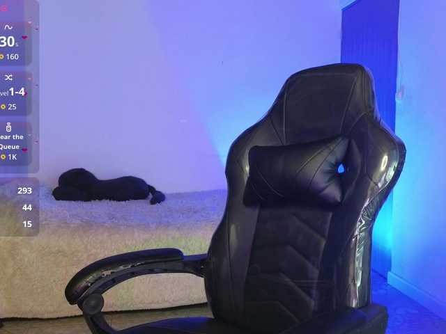 nikolwalter live cam on BongaCams