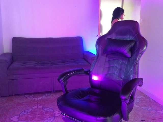 nikolwalter live cam on BongaCams
