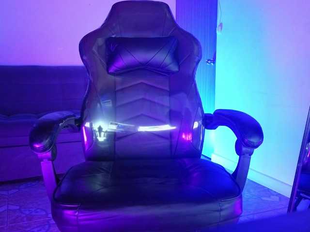 nikolwalter live cam on BongaCams