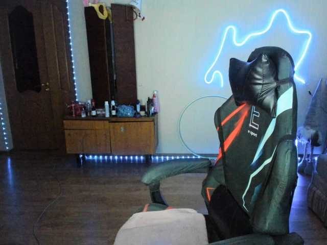 UkraineGirl's BongaCams show and profile